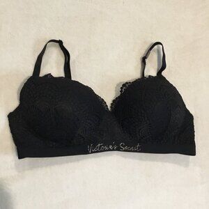 Victoria's Secret Black Bra 38D